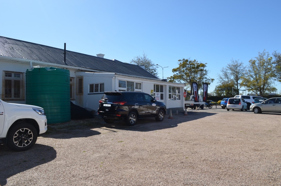 To Let commercial Property for Rent in Dormehls Drift Western Cape